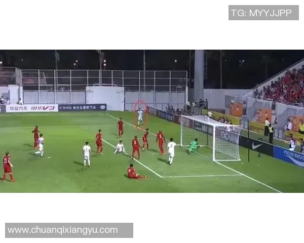 深入解析足球各位置角色与战术布局图解全方位理解球场动态与球员职责 深入解析足球各位置角色与战术布局图解全方位理解球场动态与球员职责